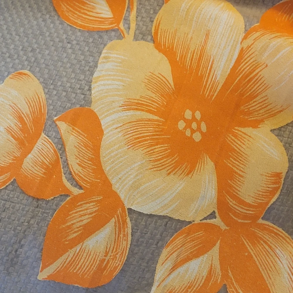 Vintage 60s Ivory Nylon 30